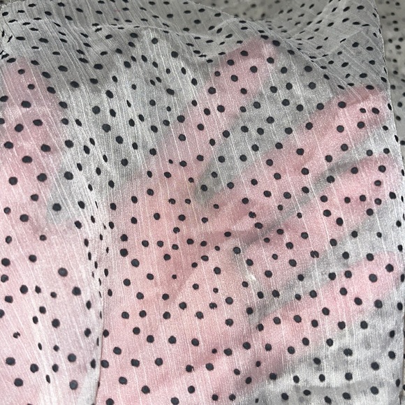 1.667 yards of sheer ivory crinkle chiffon with black flocked dots - Picture 2 of 2